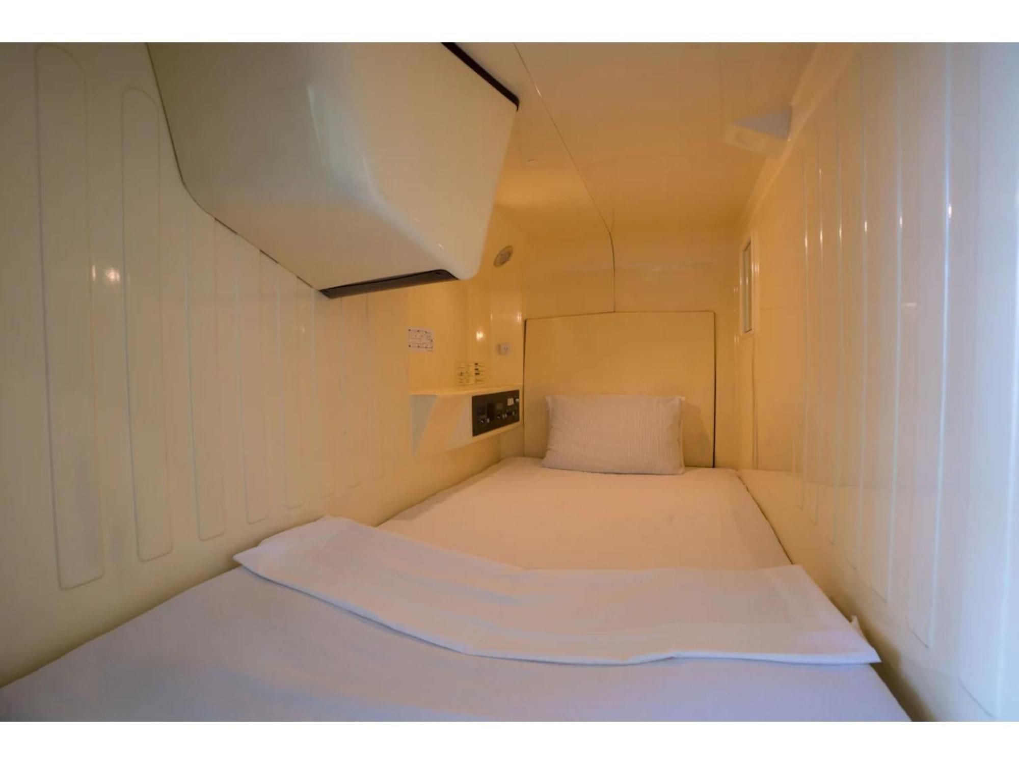 Male Only Capsule Inn Hamamatsucho - Vacation Stay 68799V Tokyo Eksteriør bilde