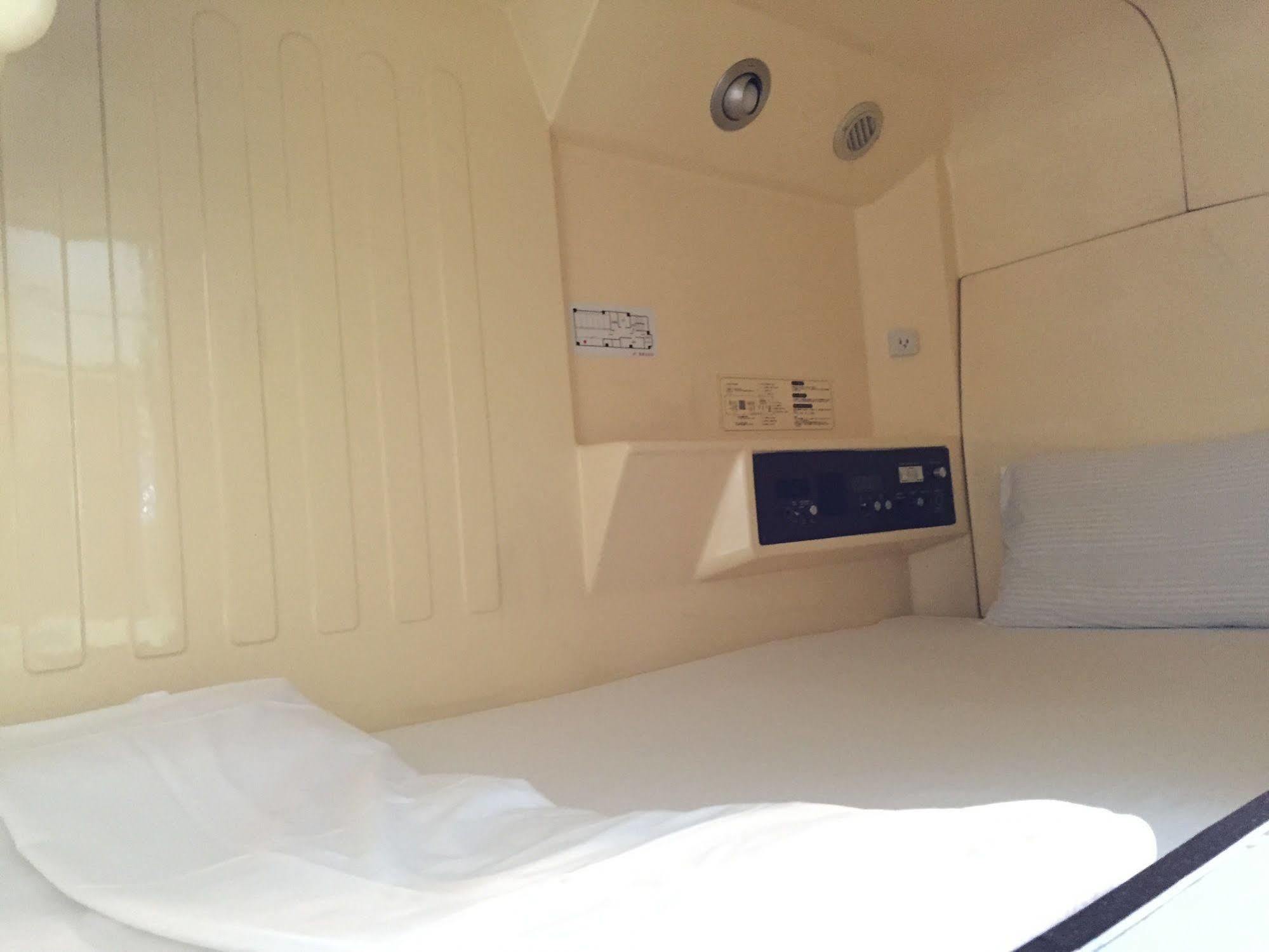 Male Only Capsule Inn Hamamatsucho - Vacation Stay 68799V Tokyo Eksteriør bilde